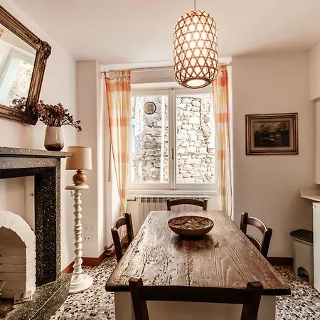 Tatil Evi Yellow On Lezzeno