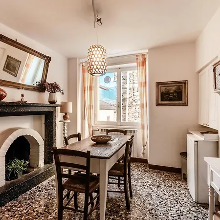 Tatil Evi Yellow On Lezzeno